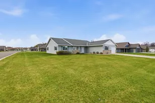 724 4th St NW, Richmond, MN 56368 - Photo 25