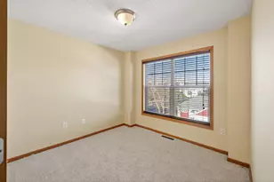 1351 Magnolia Ave E, Saint Paul, MN 55106 - Photo 21