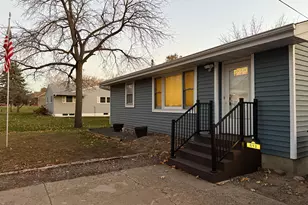 612 E 3rd St, Monticello, MN 55362 - Photo 1