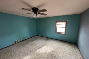 416 W Marshall St, Rice Lake, WI 54868 - Photo 9