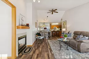 432 Sarazin St, Shakopee, MN 55379 - Photo 9