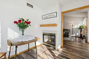 432 Sarazin St, Shakopee, MN 55379 - Photo 17