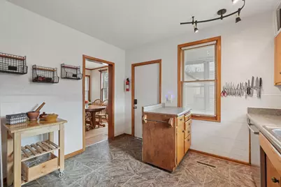 1052 Geranium Avenue E, Saint Paul, MN 55106 - Photo 13