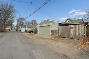 1052 Geranium Ave E, Saint Paul, MN 55106 - Photo 31