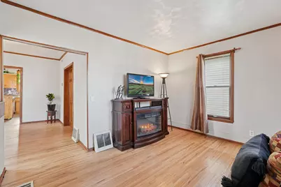 1052 Geranium Avenue E, Saint Paul, MN 55106 - Photo 7