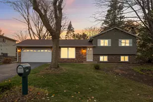 10134 Utah Ave S, Bloomington, MN 55438 - Photo 1