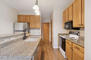 2687 Mallard Dr, Woodbury, MN 55125 - Photo 11