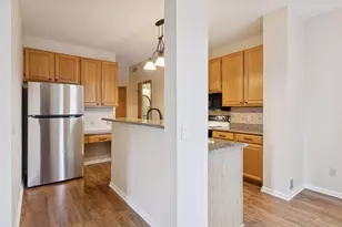 2687 Mallard Dr, Woodbury, MN 55125 - Photo 9