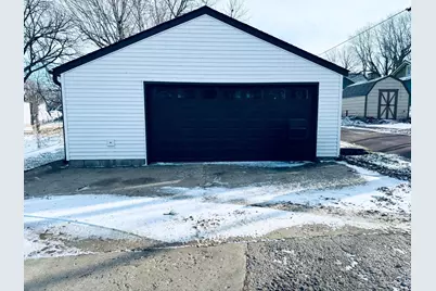 226 W Wyoming Street, Redwood Falls, MN 56283 - Photo 31