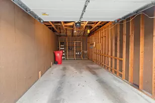 1931 Greenfield Ln SW, Rochester, MN 55902 - Photo 5