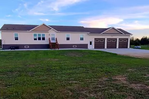 15743 Co Rd 31, Menahga, MN 56464 - Photo 1