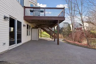 4905 Narcissus Ln N, Plymouth, MN 55446 - Photo 47