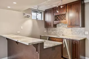 4905 Narcissus Ln N, Plymouth, MN 55446 - Photo 31