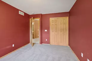 4905 Narcissus Ln N, Plymouth, MN 55446 - Photo 23