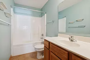 4905 Narcissus Ln N, Plymouth, MN 55446 - Photo 21