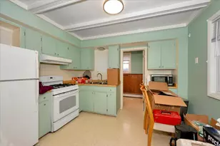 1117 Hammond Ave, Superior, WI 54880 - Photo 9