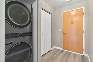 929 Portland Ave, Minneapolis, MN 55404 - Photo 31