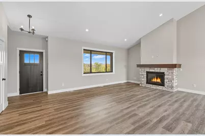 1252 195th Avenue, New Richmond, WI 54017 - Photo 7