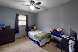 415 2nd St NW, New Richland, MN 56072 - Photo 9