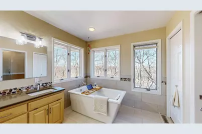 2108 9th Place SW, Austin, MN 55912 - Photo 33