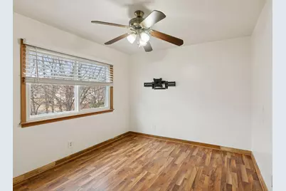 5157 Vincent Avenue N, Minneapolis, MN 55430 - Photo 17