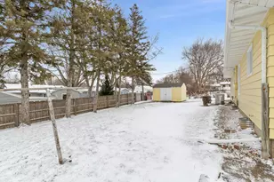 1426 Eden Ln, Faribault, MN 55021 - Photo 25