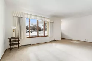 1426 Eden Ln, Faribault, MN 55021 - Photo 11