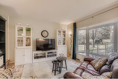 21581 Creekside Circle, Lakeville, MN 55044 - Photo 3