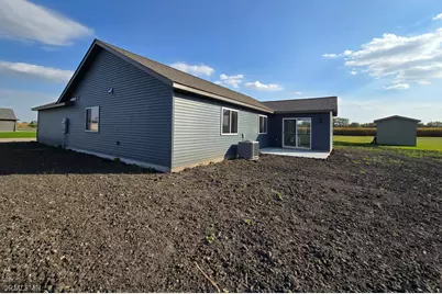 807 Pond View Drive, Arlington, MN 55307 - Photo 23