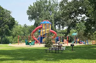 4820 Park Commons Dr, Saint Louis Park, MN 55416 - Photo 41