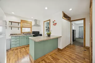 511 N Swift Ave, Litchfield, MN 55355 - Photo 5