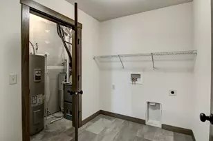 1805 11th Ave E, Menomonie, WI 54751 - Photo 43