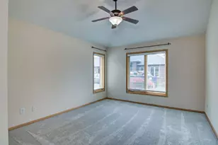 91 Deerwood Ct, Hudson, WI 54016 - Photo 27