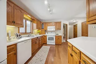 308 Waite Ave S, Saint Cloud, MN 56301 - Photo 3