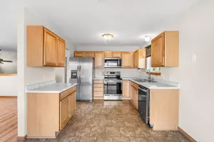 37830 Harvester Ave, North Branch, MN 55056 - Photo 13