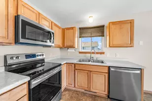 37830 Harvester Ave, North Branch, MN 55056 - Photo 15