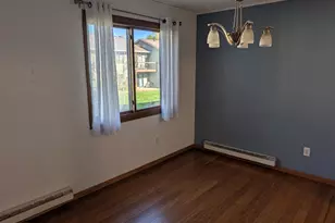 1585 Cohansey St, Saint Paul, MN 55117 - Photo 3