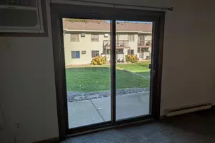 1585 Cohansey St, Saint Paul, MN 55117 - Photo 7