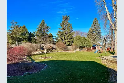 710 Cardinal Drive, Owatonna, MN 55060 - Photo 7