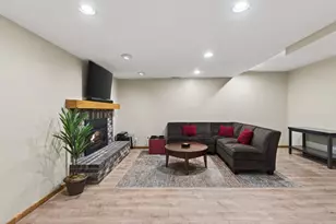 3435 Rosewood Ln N, Plymouth, MN 55441 - Photo 31