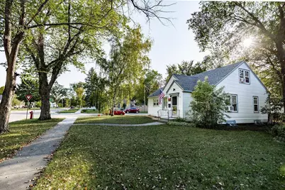 603 12th Street N, Moorhead, MN 56560 - Photo 5