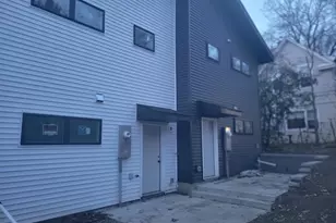 810 Atlantic St, Saint Paul, MN 55106 - Photo 3