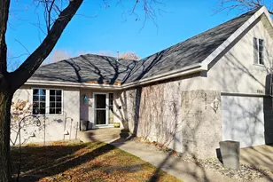 2212 10th Ave SE, Willmar, MN 56201 - Photo 1