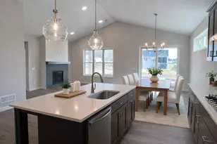 20092 Globe Dr, Lakeville, MN 55044 - Photo 5