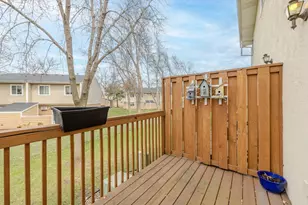 563 Milwaukee Rd, Shakopee, MN 55379 - Photo 11