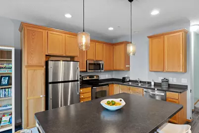 4665 Victor Path #6, Hugo, MN 55038 - Photo 7