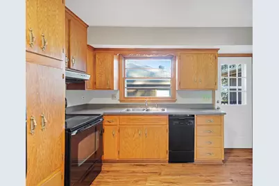 4418 65th Avenue N, Brooklyn Center, MN 55429 - Photo 7