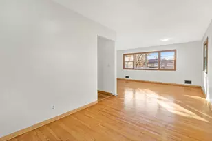 4418 65th Ave N, Brooklyn Center, MN 55429 - Photo 9