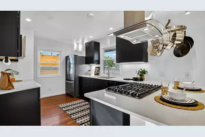 1908 Goff Avenue, Eau Claire, WI 54701 - Photo 7