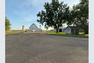 78994 160th Street, Sacred Heart, MN 56285 - Photo 5